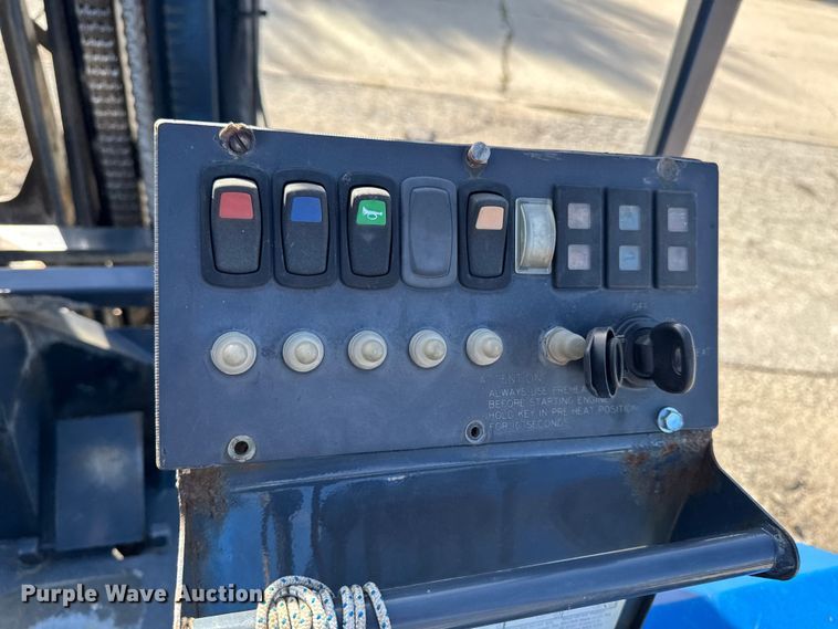 image for item EM2484 2005 Princeton PBX forklift