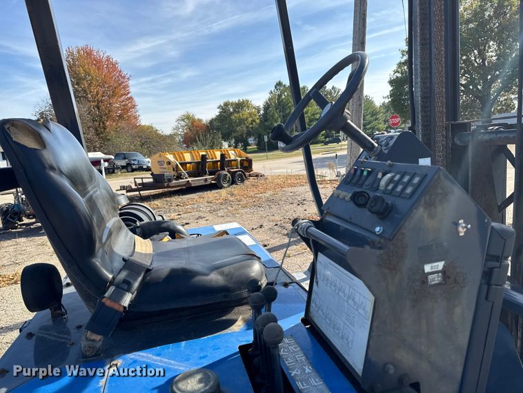 image for item EM2484 2005 Princeton PBX forklift