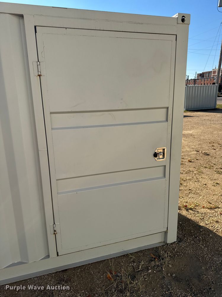 image for item EM2485 Storage container