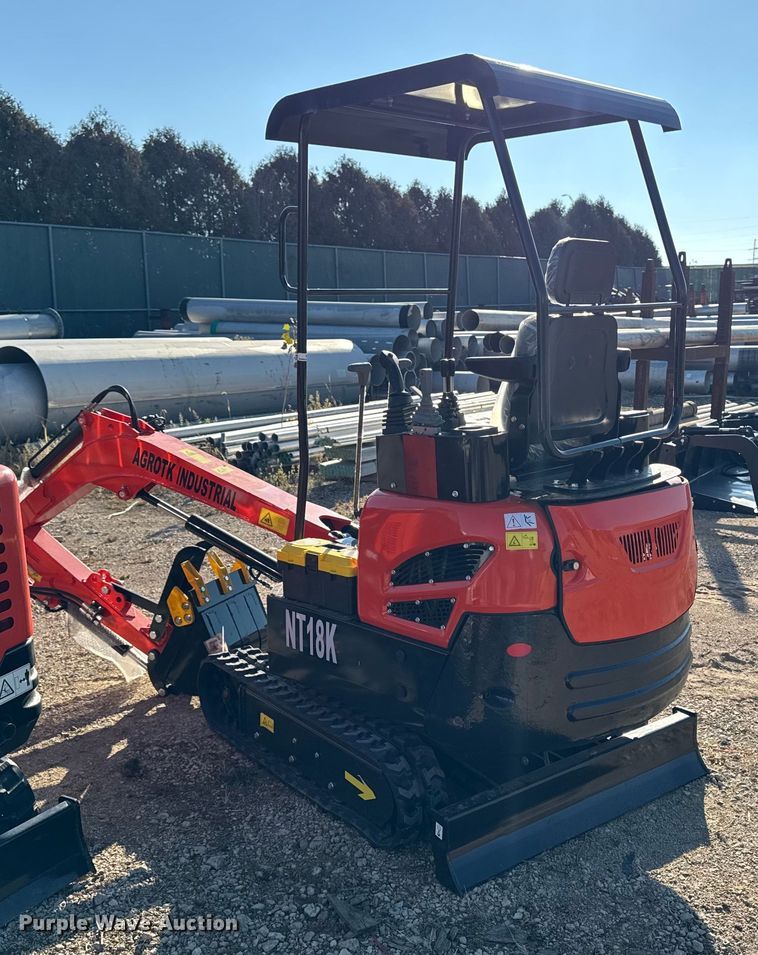 image for item EM2492 2024 AGT NT18K mini excavator