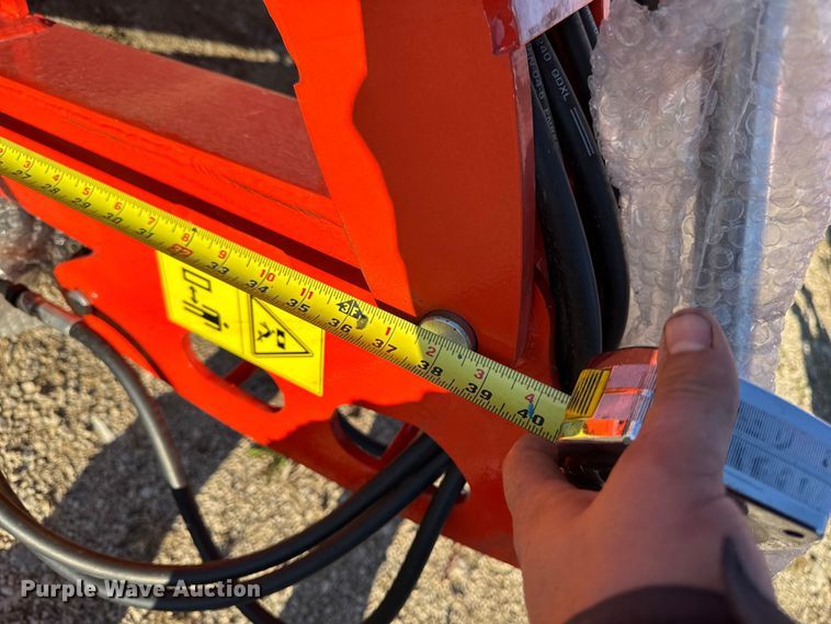 image for item EM2492 2024 AGT NT18K mini excavator