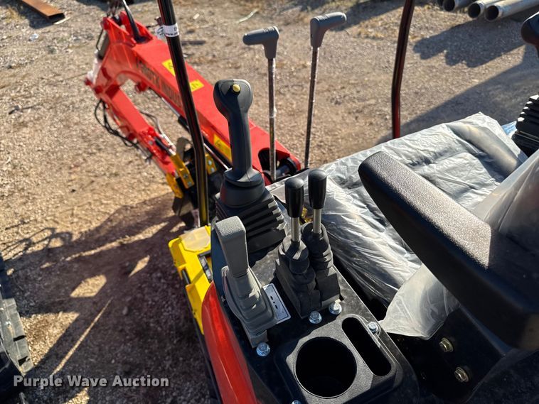 image for item EM2492 2024 AGT NT18K mini excavator