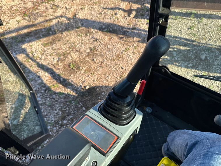 image for item EM2493 2025 AGT QNT50R mini excavator