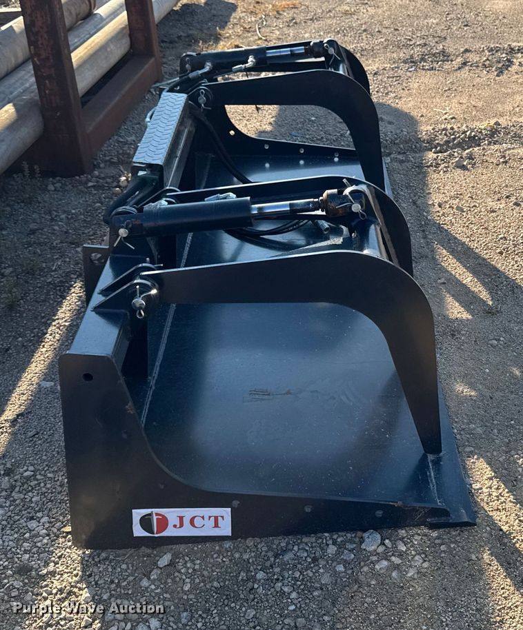 image for item EM2494 JCT skid steer grapple bucket