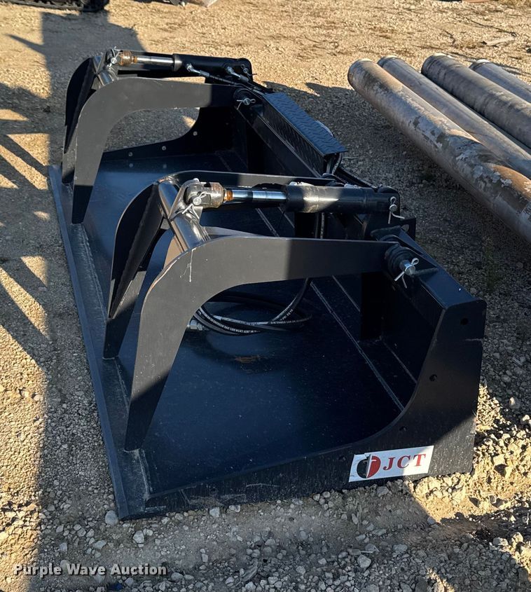 image for item EM2494 JCT skid steer grapple bucket