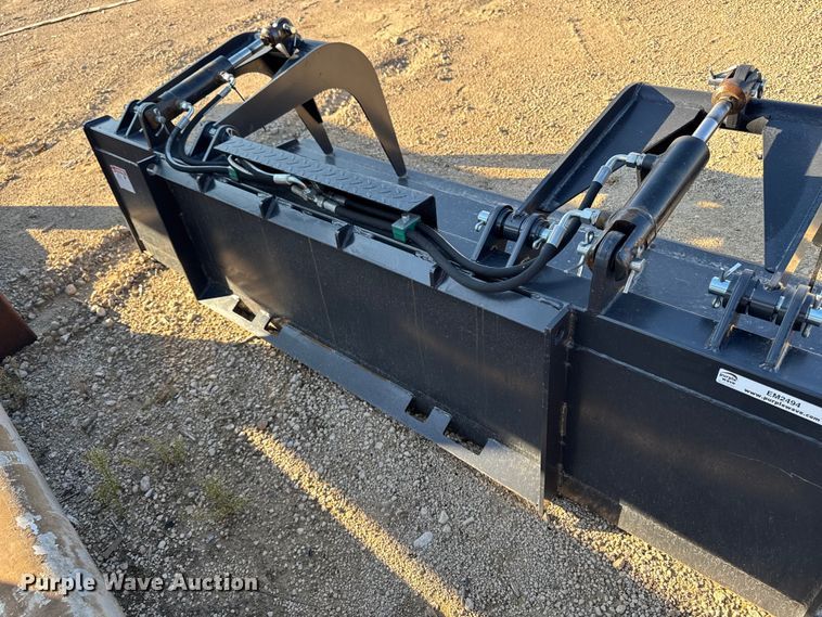 image for item EM2494 JCT skid steer grapple bucket