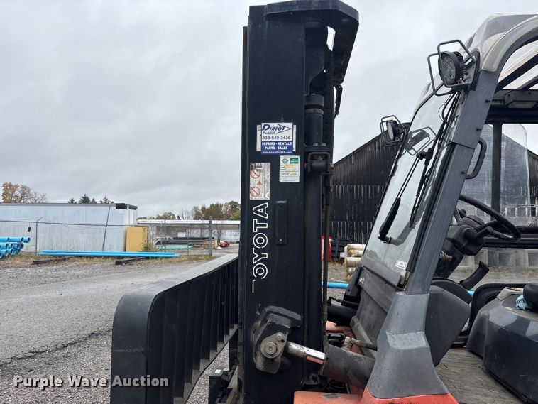 image for item EM6149 2007 Toyota 7FDU45 forklift