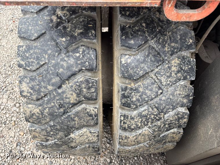 image for item EM6149 2007 Toyota 7FDU45 forklift