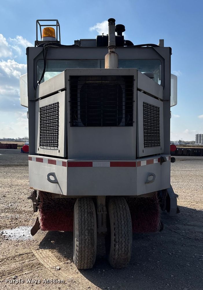 image for item EM6152 Elgin Pelican street sweeper