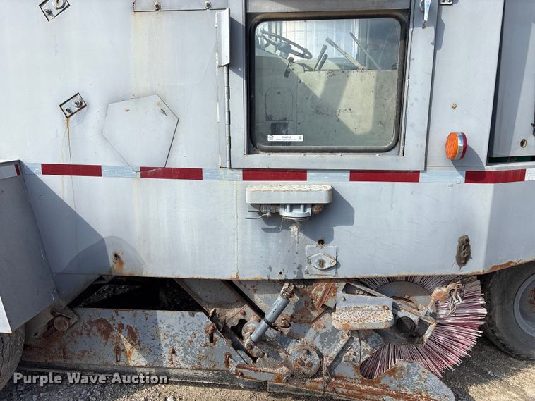 image for item EM6152 Elgin Pelican street sweeper