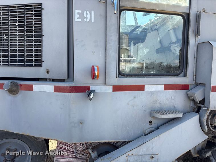 image for item EM6152 Elgin Pelican street sweeper