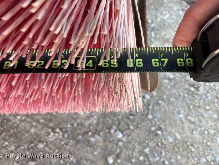 image for item EM6152 Elgin Pelican street sweeper