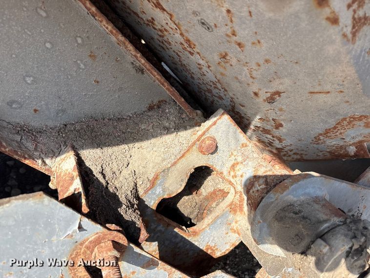 image for item EM6152 Elgin Pelican street sweeper