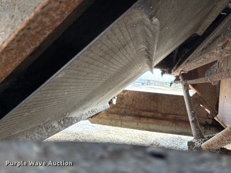 image for item EM6152 Elgin Pelican street sweeper