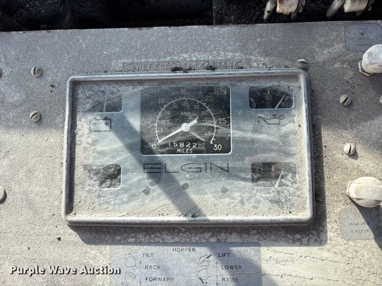 image for item EM6152 Elgin Pelican street sweeper