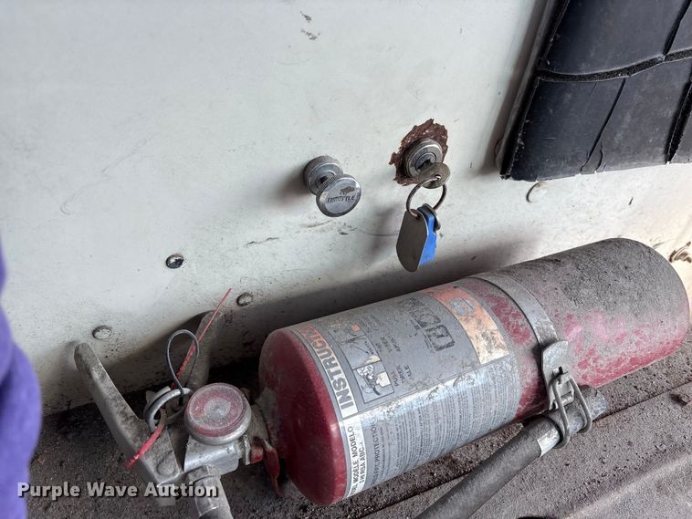 image for item EM6152 Elgin Pelican street sweeper