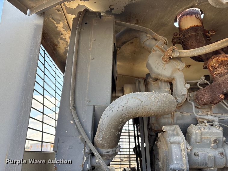 image for item EM6152 Elgin Pelican street sweeper