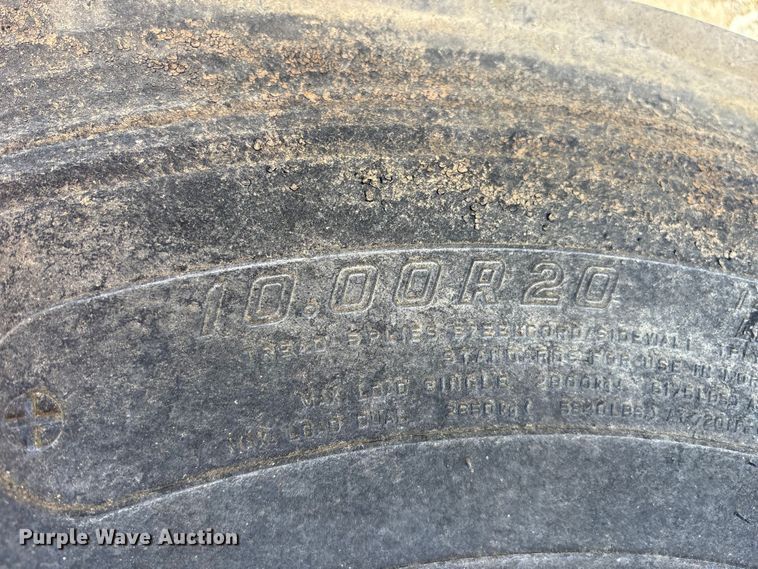 image for item EM6152 Elgin Pelican street sweeper