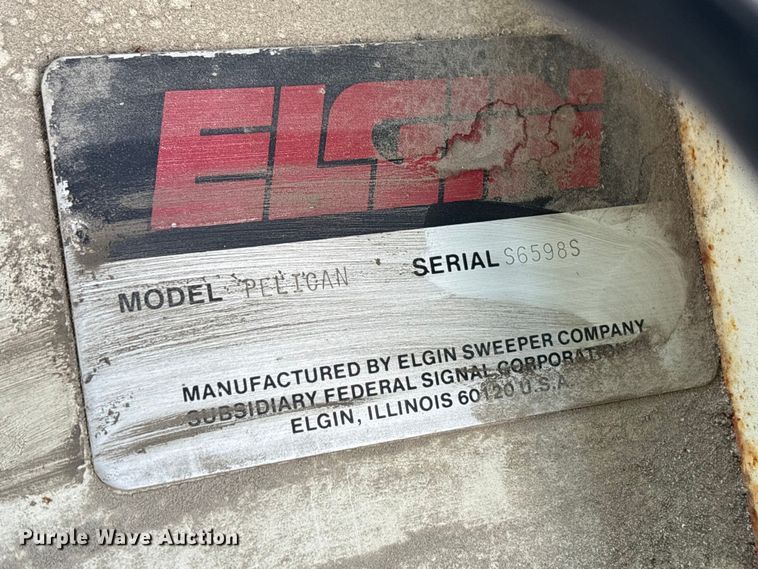 image for item EM6152 Elgin Pelican street sweeper