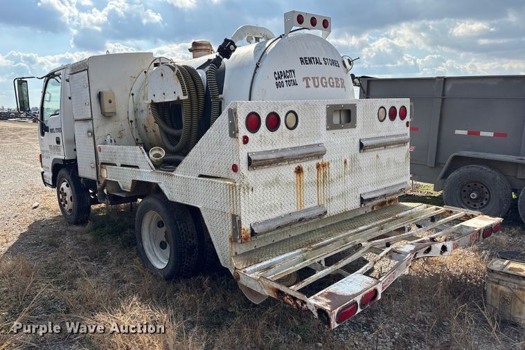 image for item EM6154 2000 Isuzu NQR vacuum truck