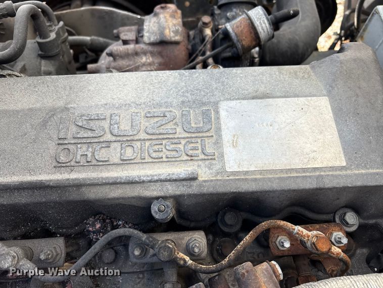 image for item EM6154 2000 Isuzu NQR vacuum truck