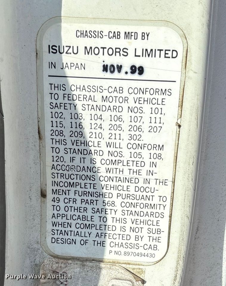 image for item EM6154 2000 Isuzu NQR vacuum truck