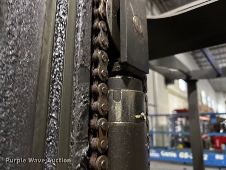 image for item EM6157 Raymond 750-R45TT forklift