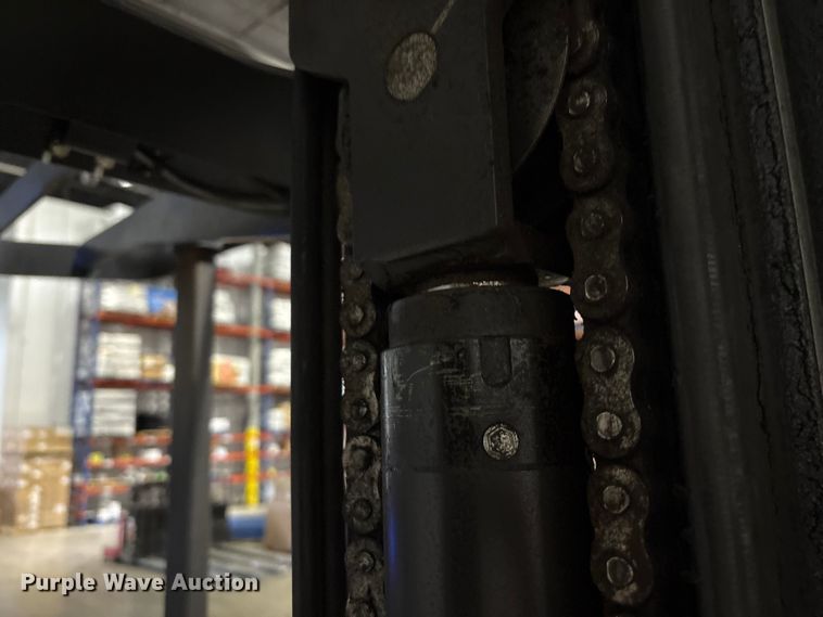 image for item EM6157 Raymond 750-R45TT forklift