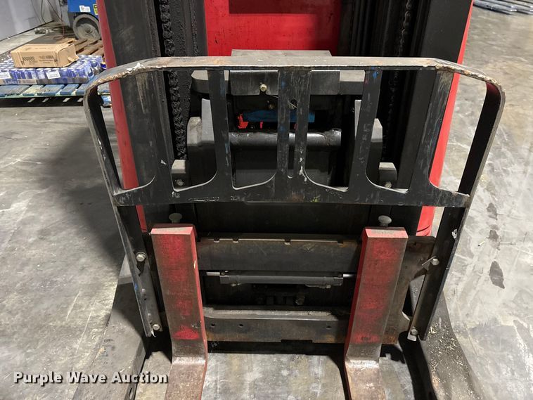 image for item EM6157 Raymond 750-R45TT forklift