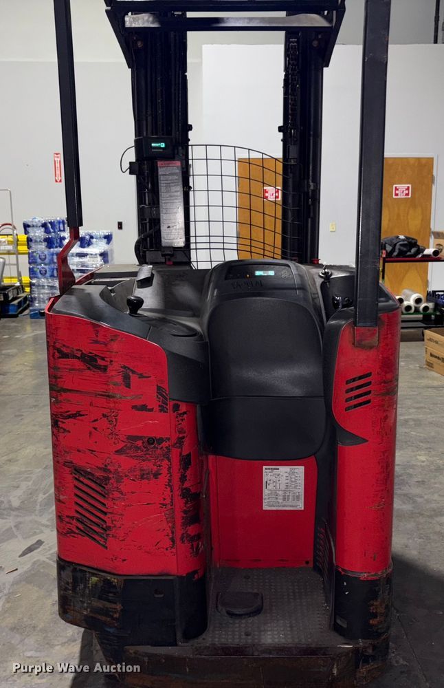 image for item EM6157 Raymond 750-R45TT forklift