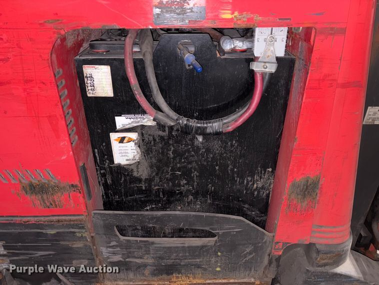 image for item EM6157 Raymond 750-R45TT forklift