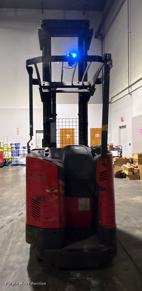 image for item EM6158 Raymond 750 - R45TT forklift
