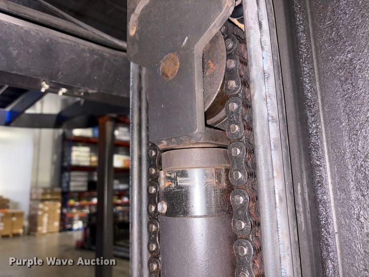 image for item EM6158 Raymond 750 - R45TT forklift