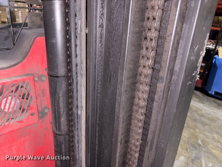 image for item EM6158 Raymond 750 - R45TT forklift