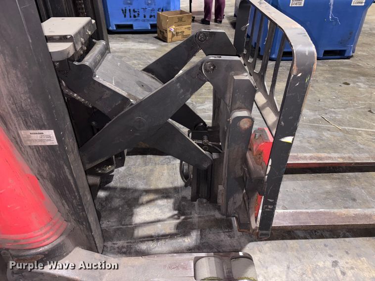 image for item EM6158 Raymond 750 - R45TT forklift