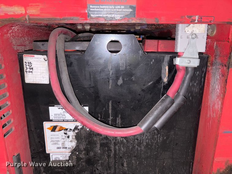 image for item EM6158 Raymond 750 - R45TT forklift