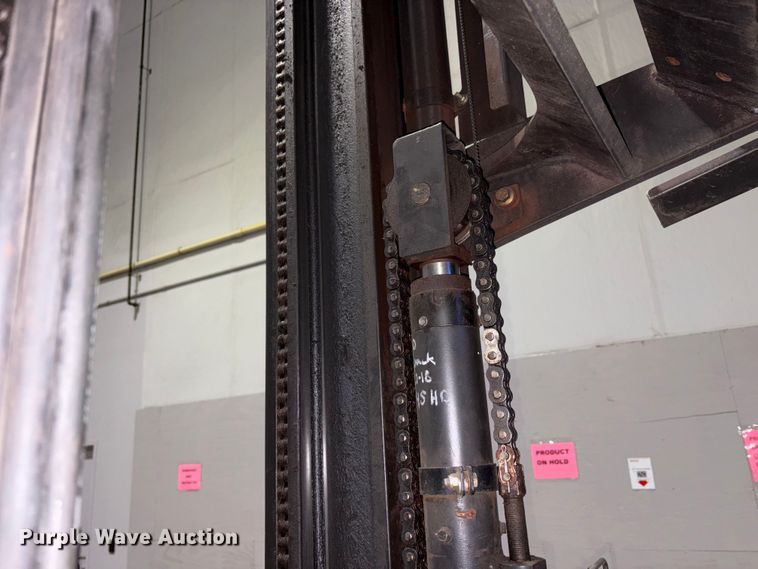 image for item EM6158 Raymond 750 - R45TT forklift