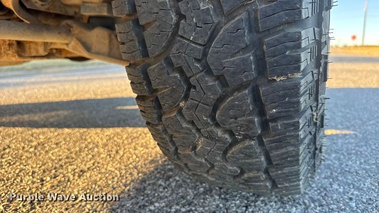 image for item EM8462 2007 Chevrolet Silverado 2500HD pickup truck