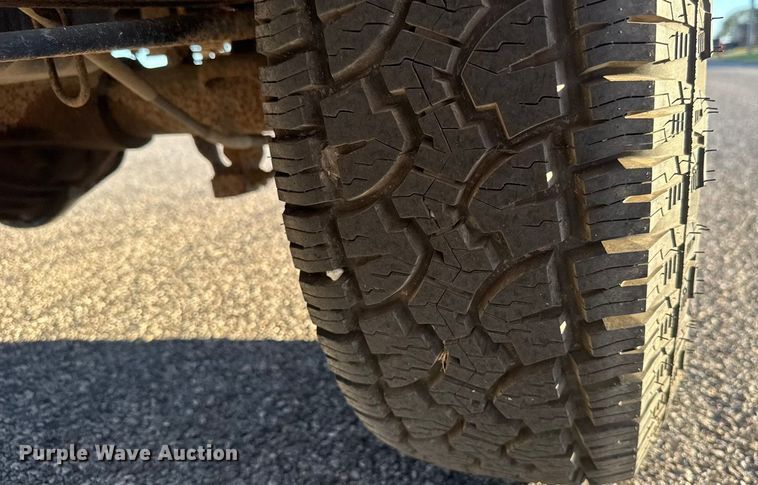 image for item EM8462 2007 Chevrolet Silverado 2500HD pickup truck