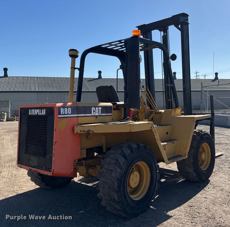 image for item EM8468 1991 Caterpillar R80 forklift