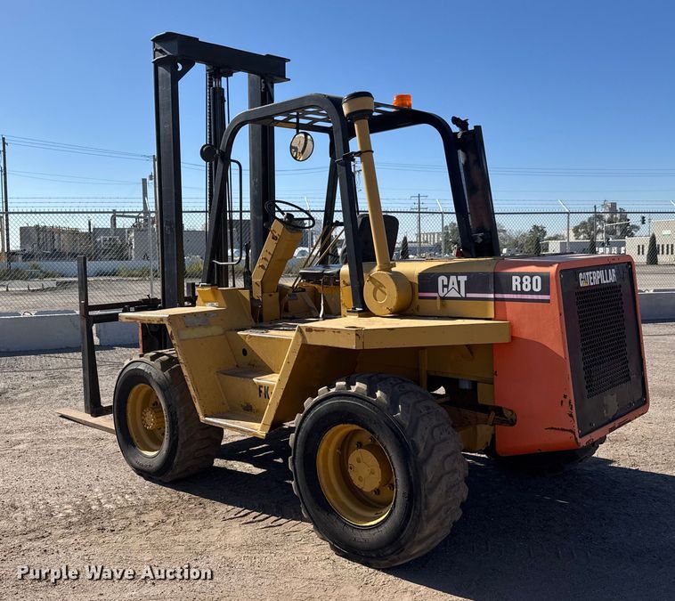 image for item EM8468 1991 Caterpillar R80 forklift