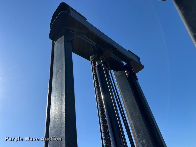 image for item EM8468 1991 Caterpillar R80 forklift