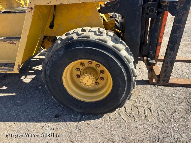 image for item EM8468 1991 Caterpillar R80 forklift