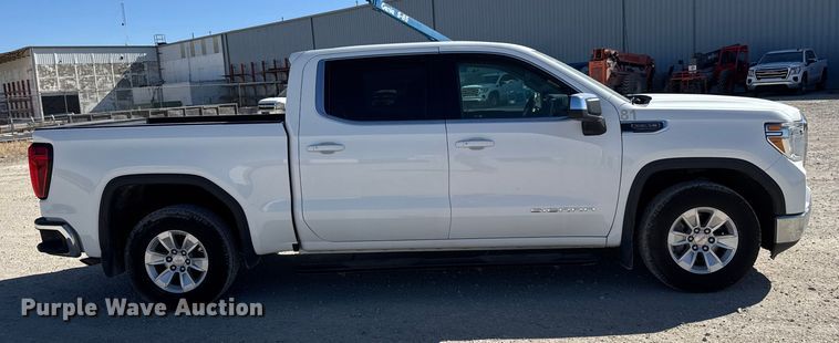 image for item EM8474 2020 GMC Sierra 1500 Crew Cab pickup truck