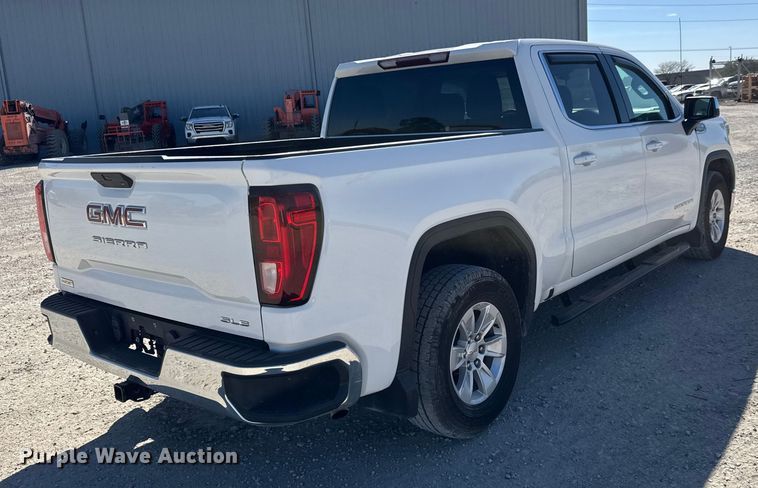 image for item EM8474 2020 GMC Sierra 1500 Crew Cab pickup truck