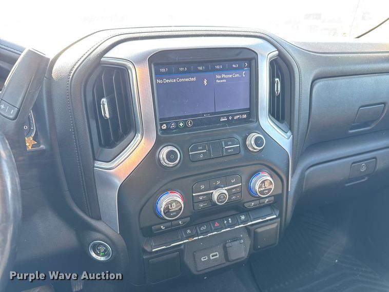 image for item EM8474 2020 GMC Sierra 1500 Crew Cab pickup truck