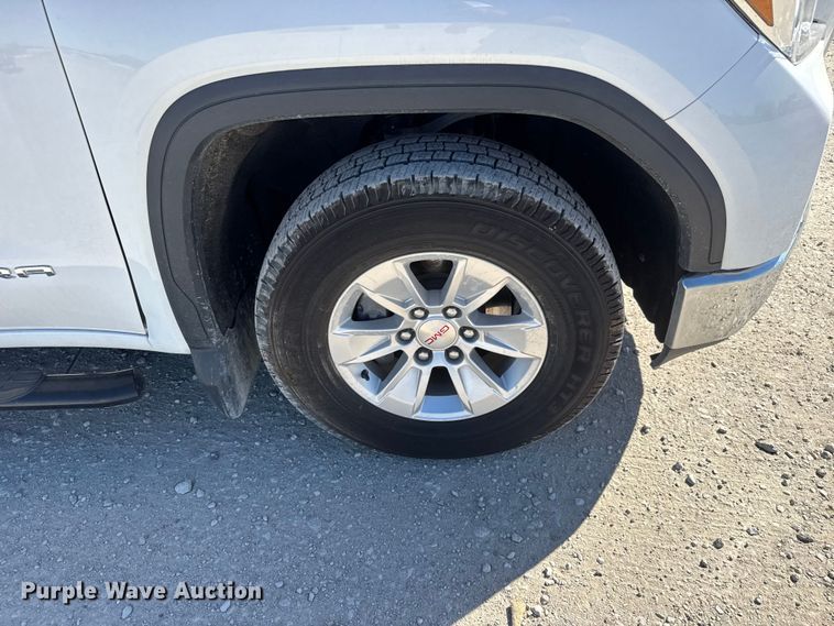 image for item EM8474 2020 GMC Sierra 1500 Crew Cab pickup truck