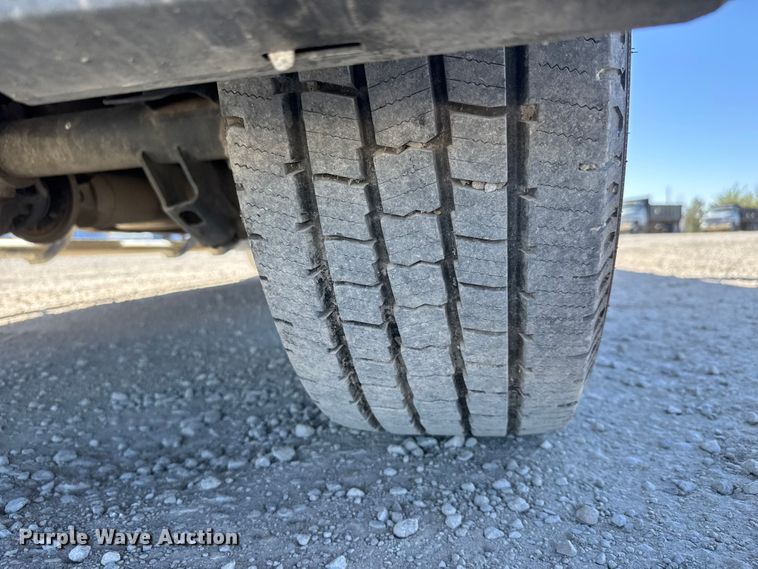 image for item EM8474 2020 GMC Sierra 1500 Crew Cab pickup truck