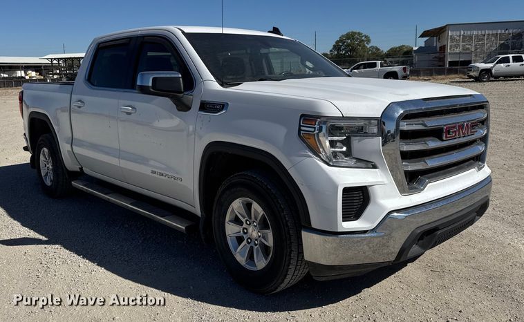 image for item EM8476 2020 GMC Sierra 1500 Crew Cab pickup truck