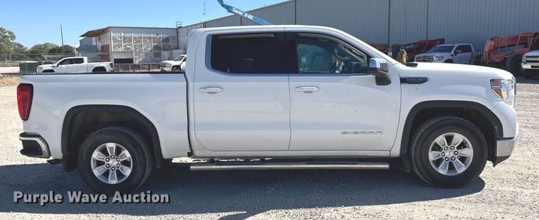 image for item EM8476 2020 GMC Sierra 1500 Crew Cab pickup truck